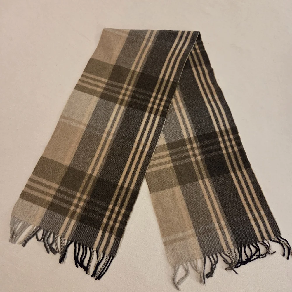 JoS.A.Banks Nuetral Tone Tartan Plaid 100% Cashmere Fringed Scarf Men's OS‎